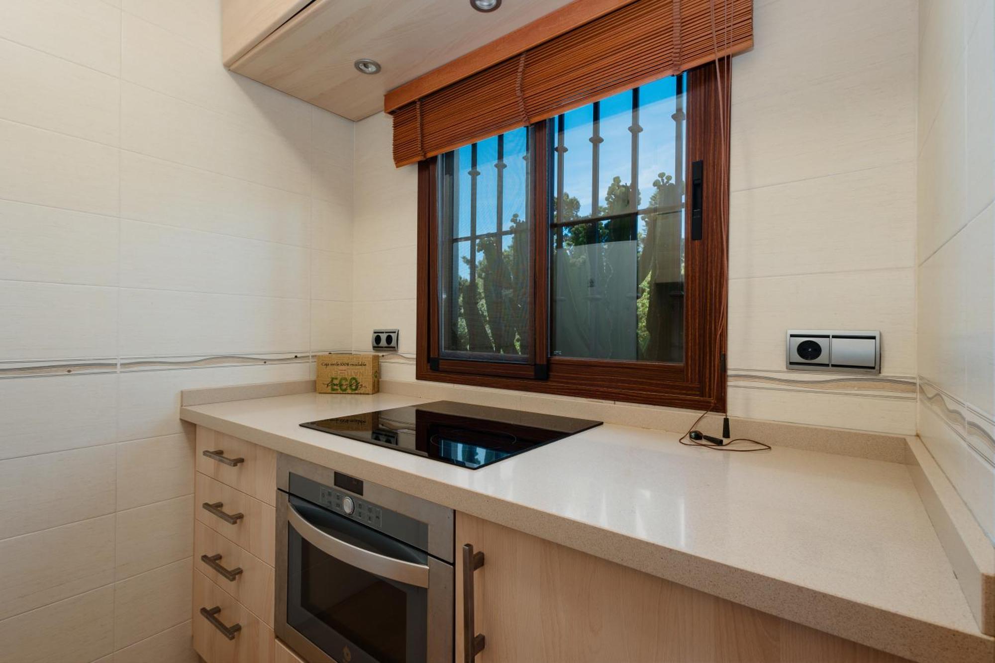 Vacation Home In The Best Location, With Terrace, Pool And Bbq, In Marbella Center Apartment *