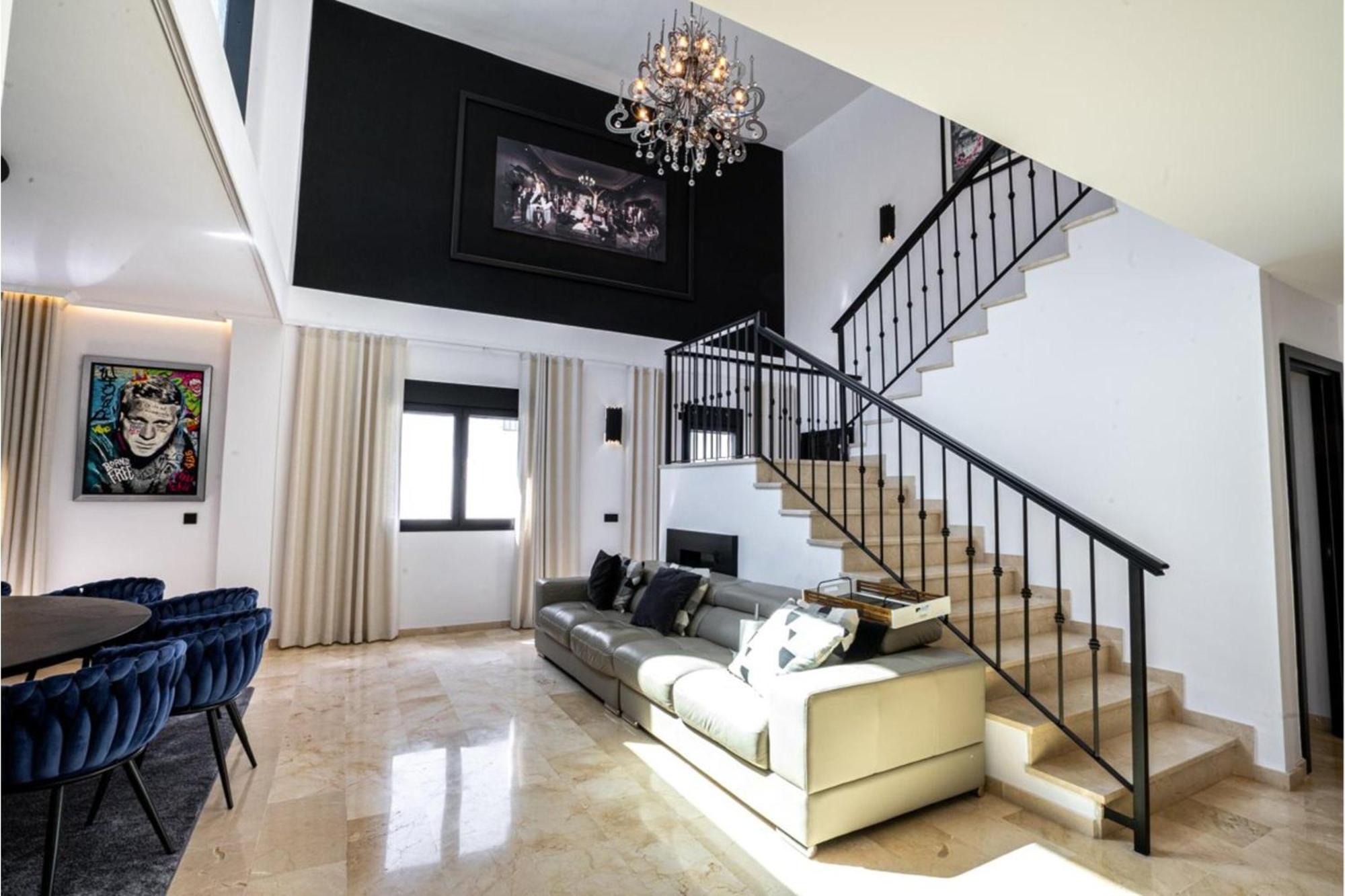 Villa Villa New Zacaluca Pool Sauna & Gym - Happy Rentals