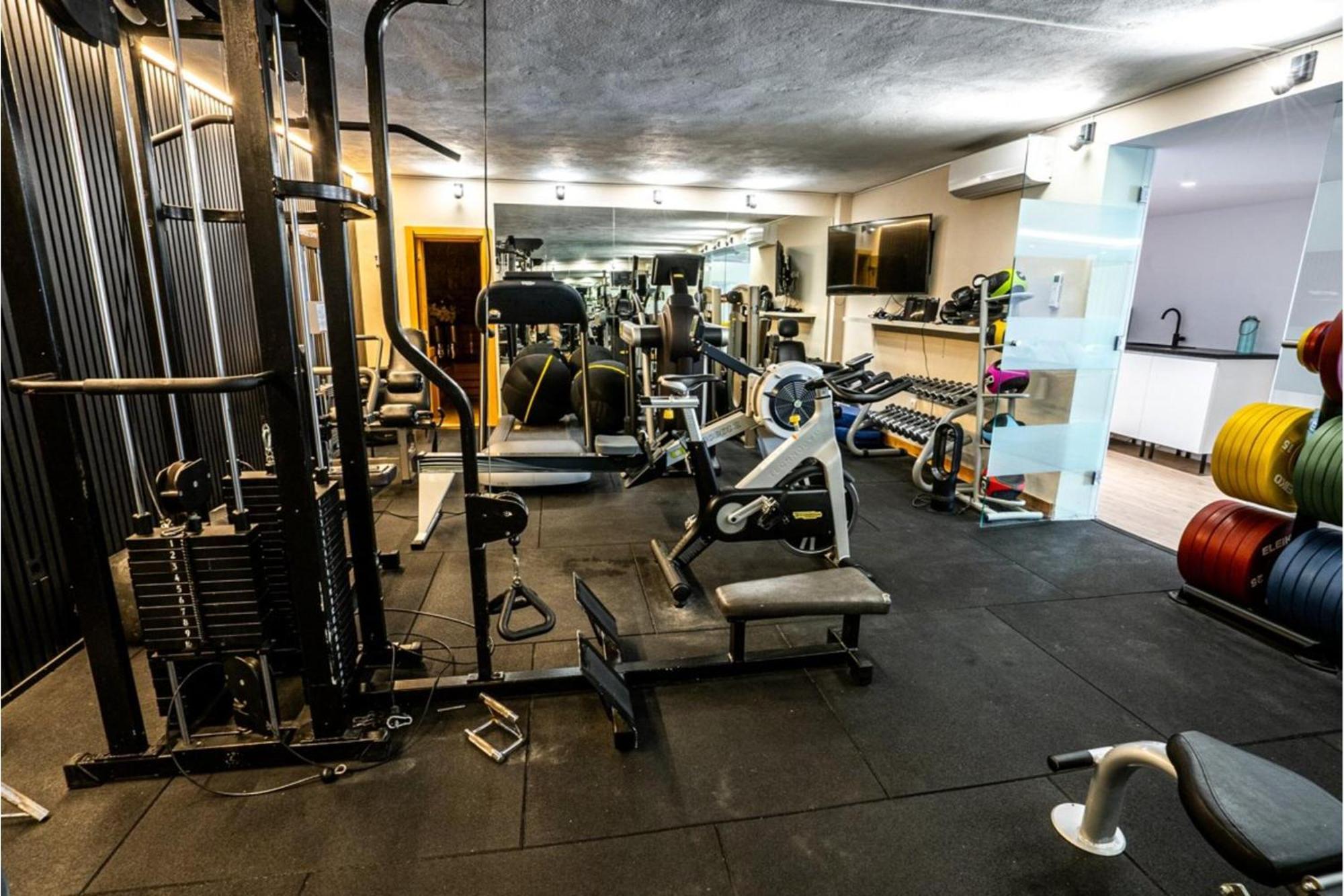 Villa New Zacaluca Pool Sauna & Gym - Happy Rentals Villa