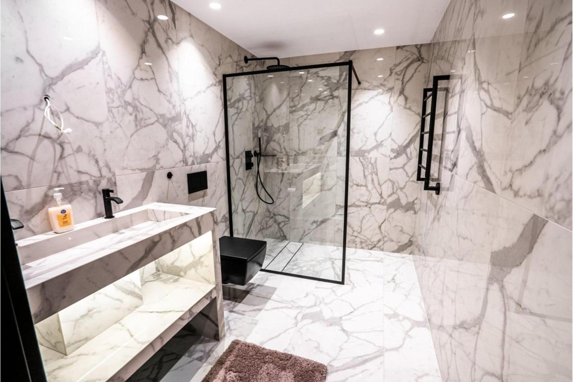 Villa New Zacaluca Pool Sauna & Gym - Happy Rentals