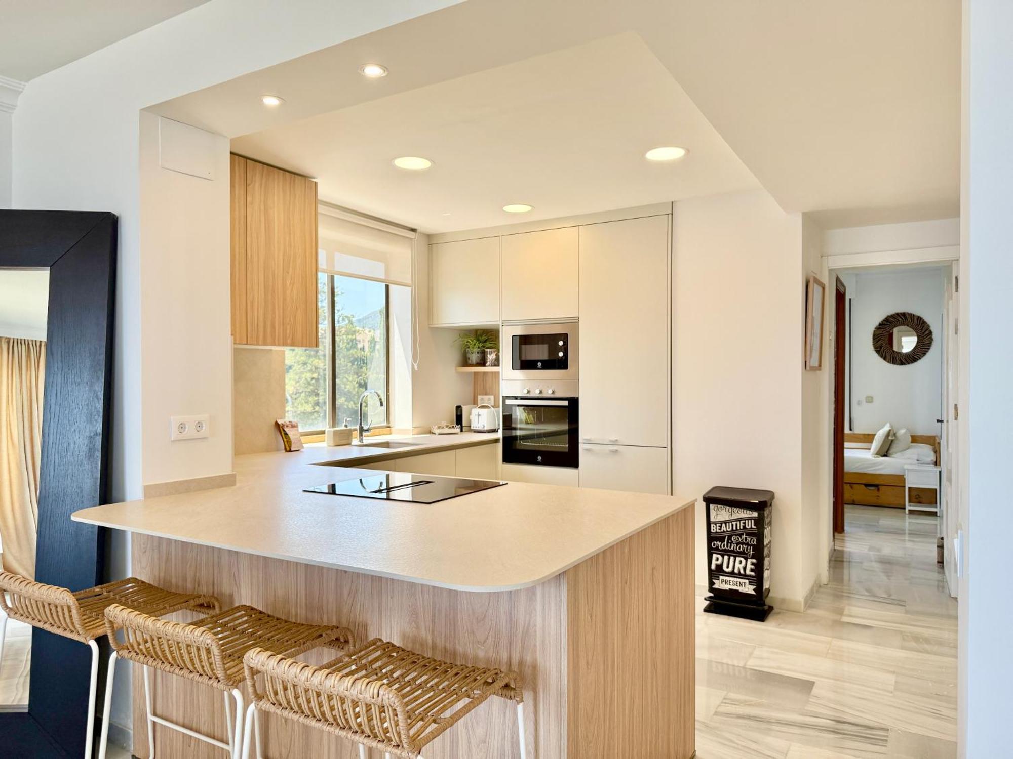 El Faro, Center Beachfront - Eaw Homes
