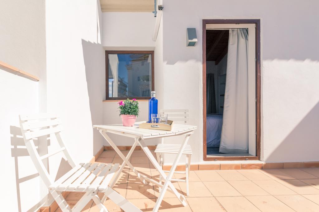 The Carpenter's Boutique Apartment Marbella