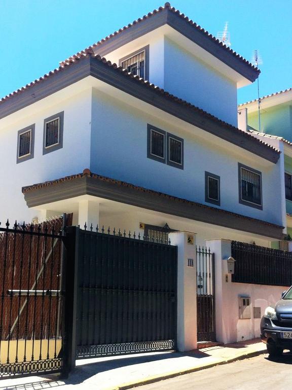 Pialmont House