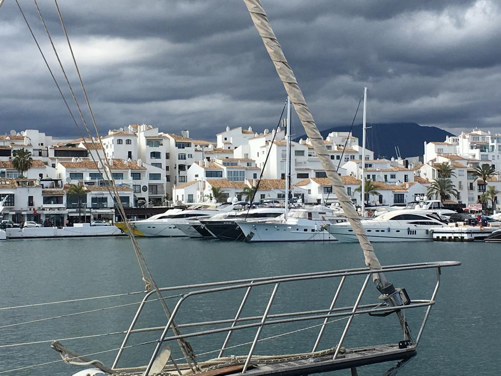 Banus Lovely Apartment *
