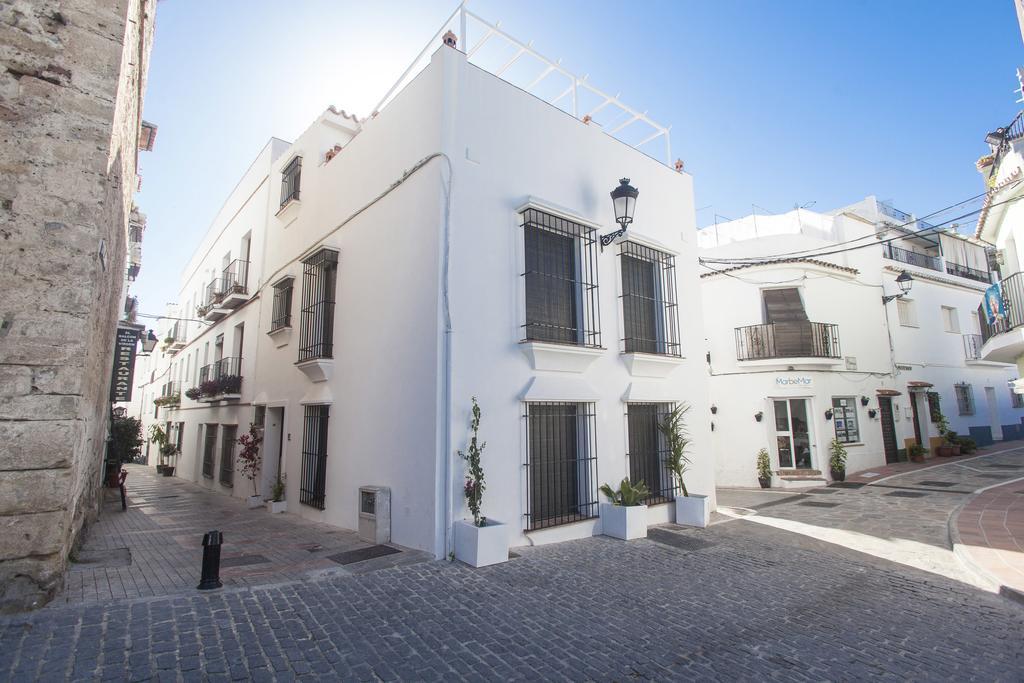 Total (adults Only) Apartment *
