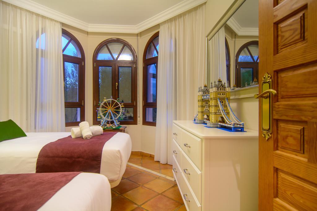 Villa Montecarlo Marbella