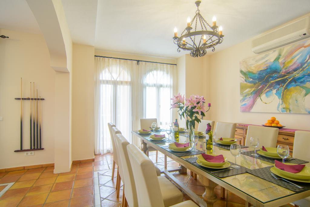 Montecarlo Villa *