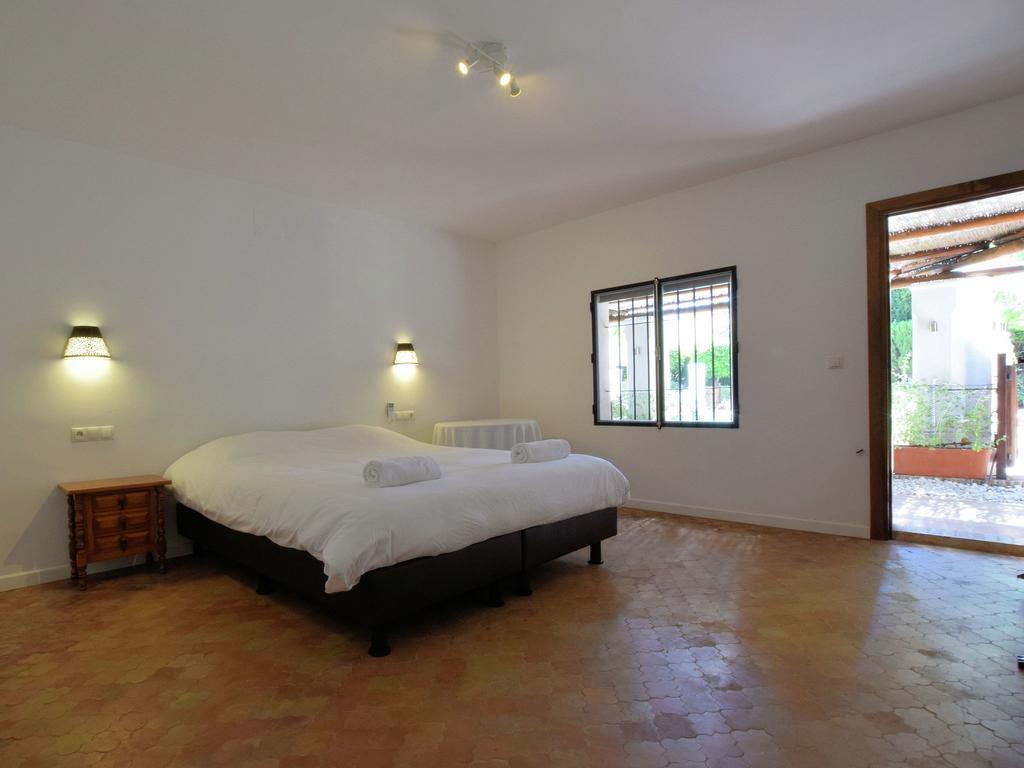 Luxurious In With Swimming Pool Villa