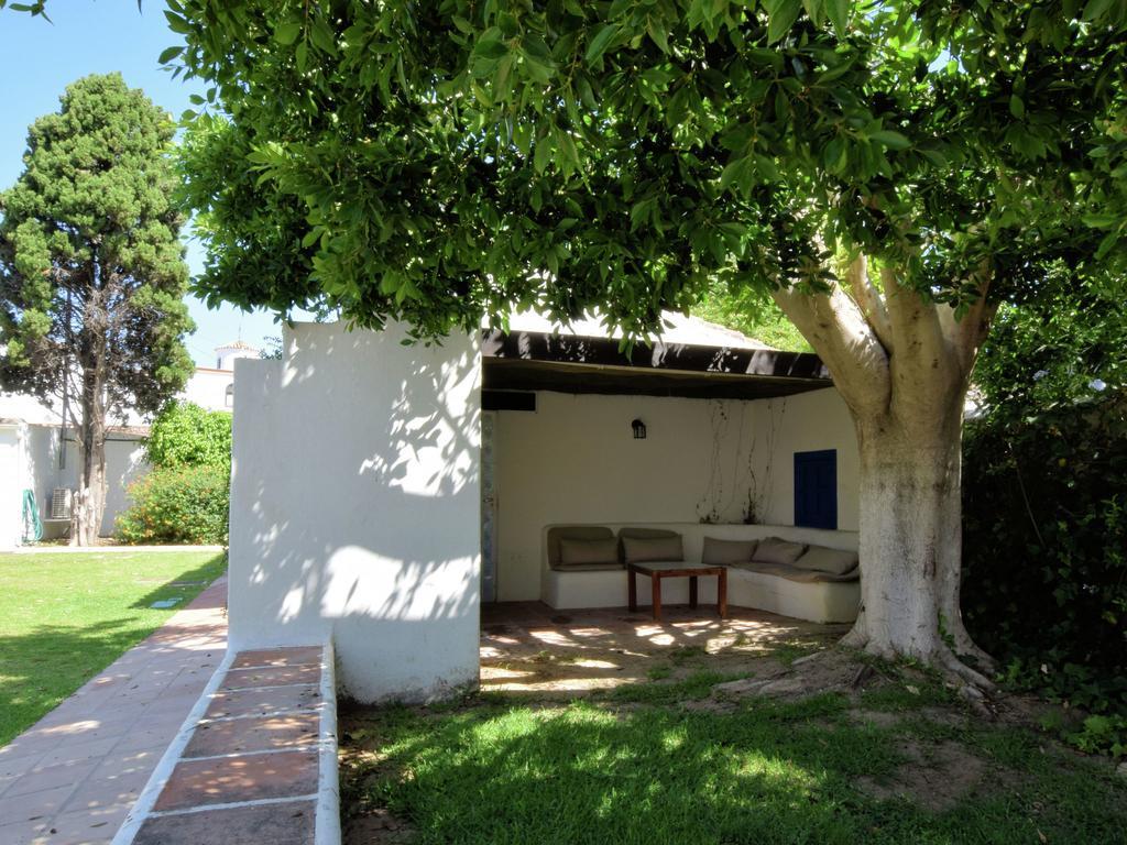 Luxurious In With Swimming Pool Marbella