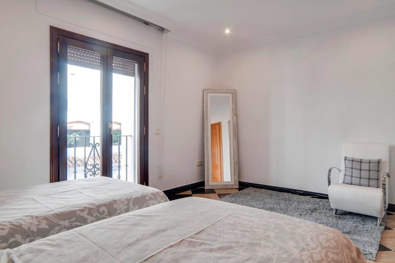 Oleholidays Pb 218 Primera Linea De Mar Puerto Banus * Marbella