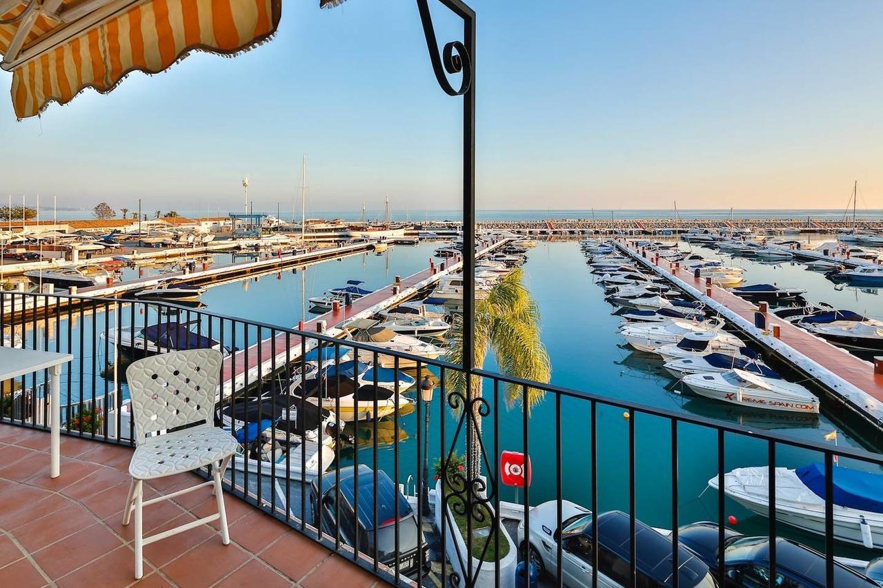 Oleholidays Pb 218 Primera Linea De Mar Puerto Banus