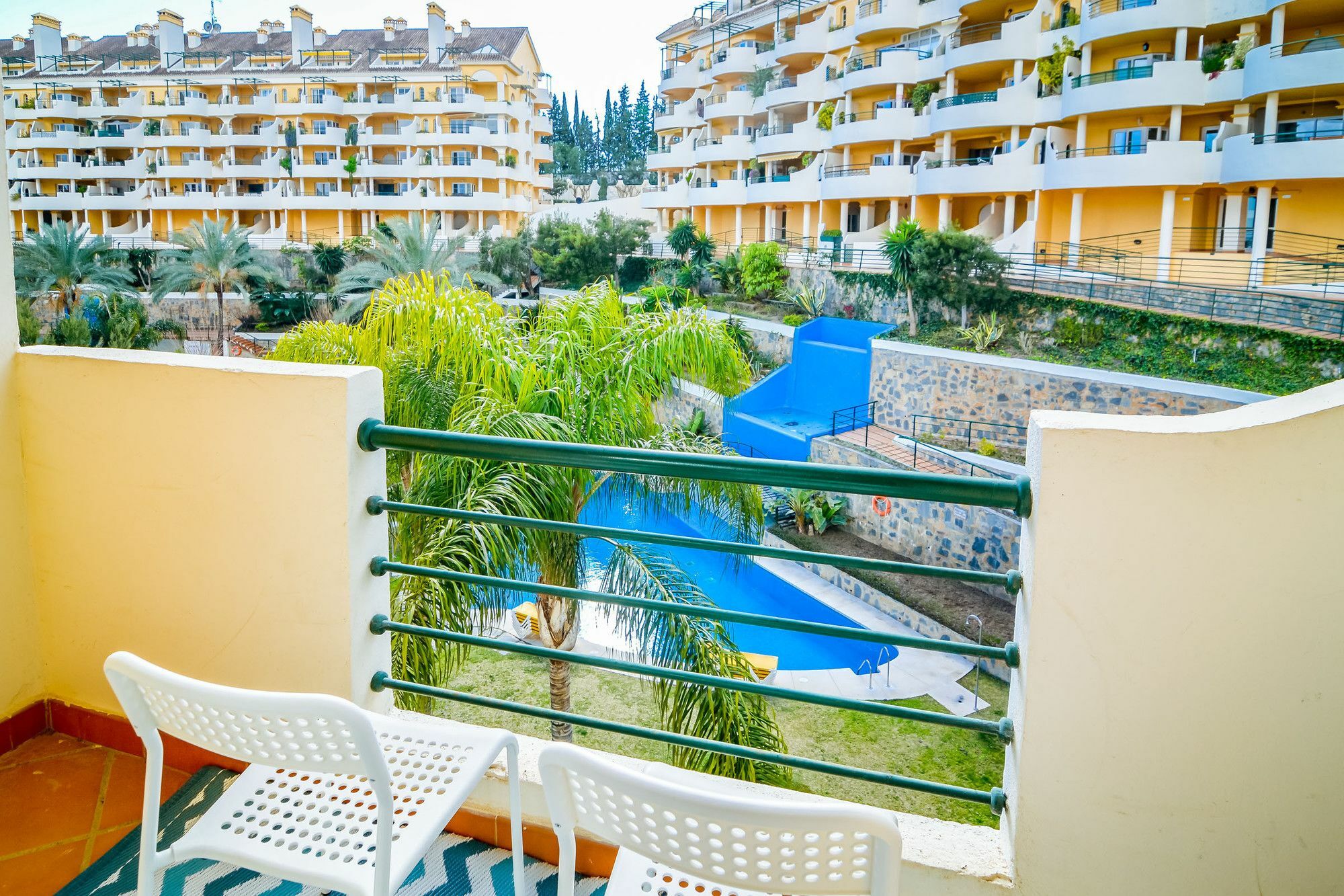 Sad-spacious 2 Bedroom Duplex P.banus * Marbella