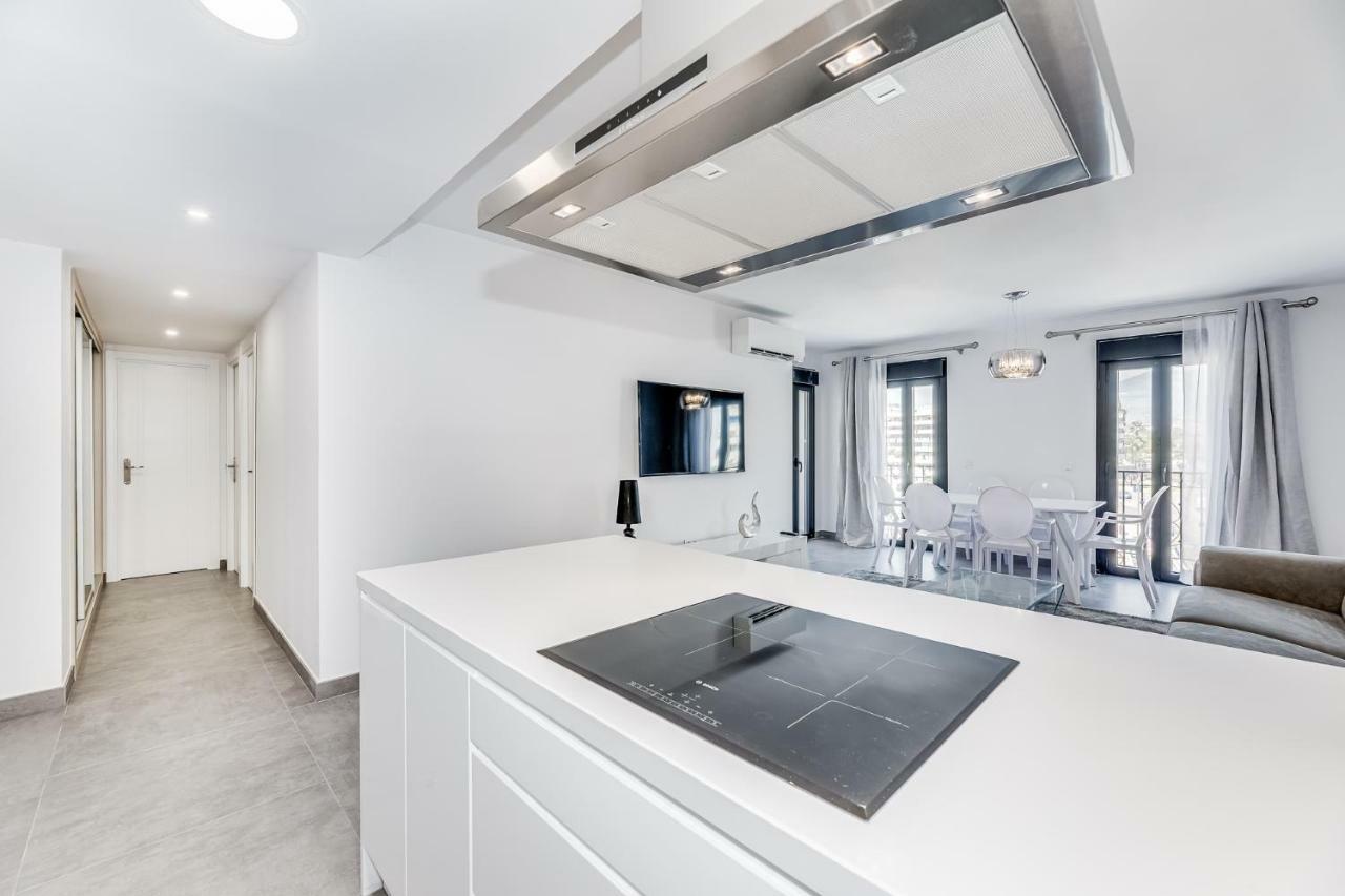 By Riva - Luxurious, Exclusive 2 Bedroom Inside Puerto Banus *