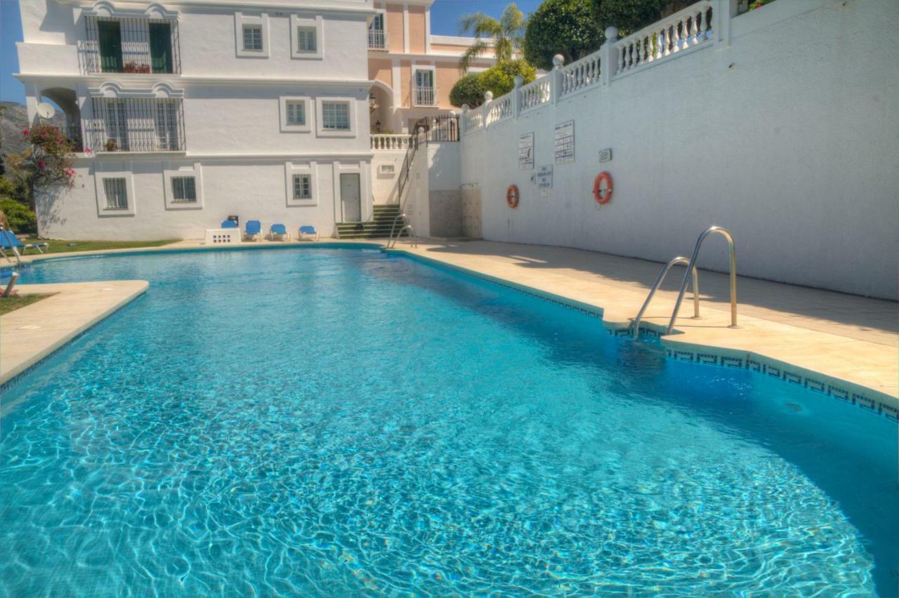 Apartment Aloha Pueblo With Sea Views Marbella