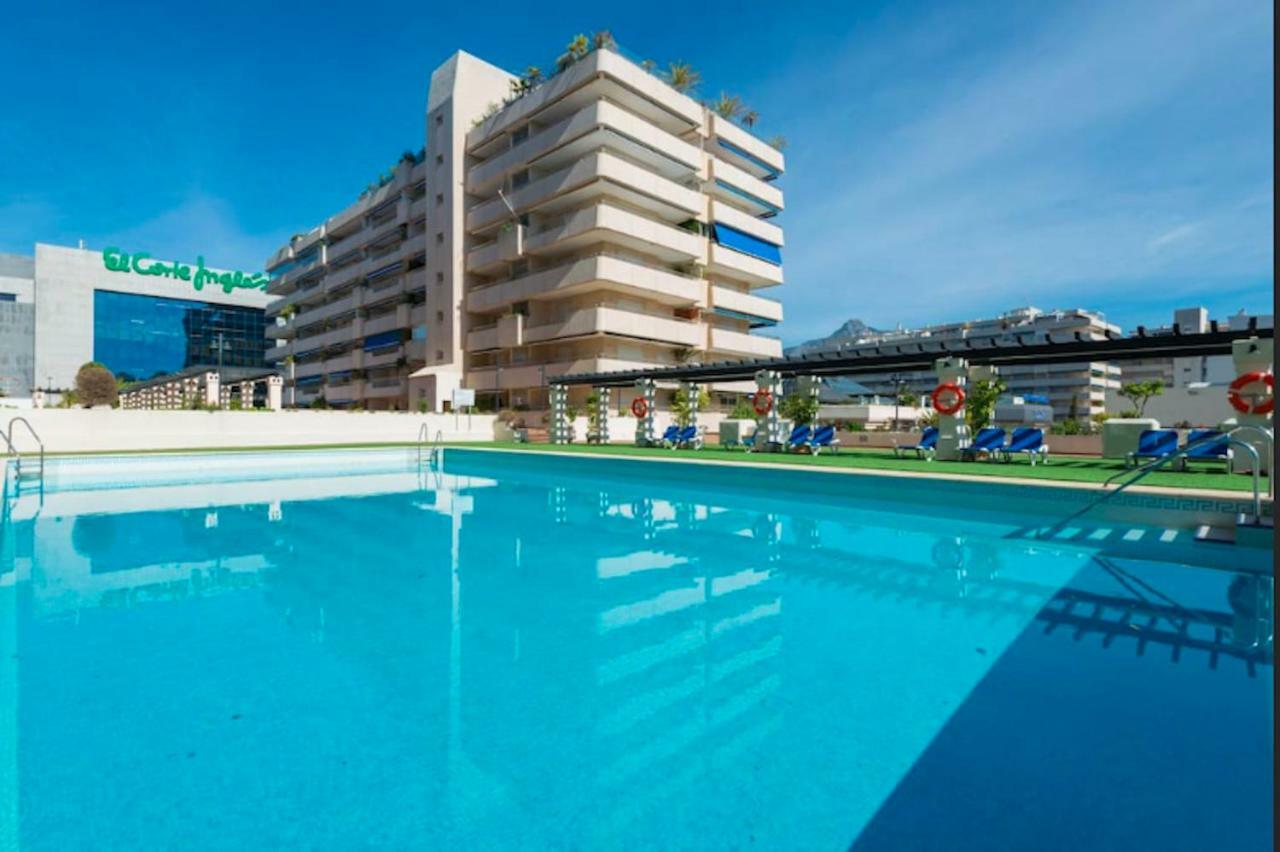 Center Puerto Banus * Marbella