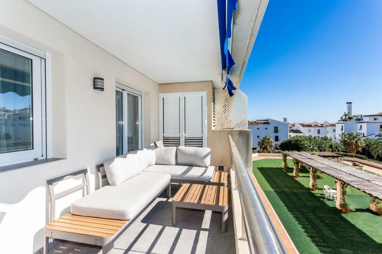By Riva - Gorgeous 2 Bedroom In Centre Of Puerto Banus Apartment Marbella