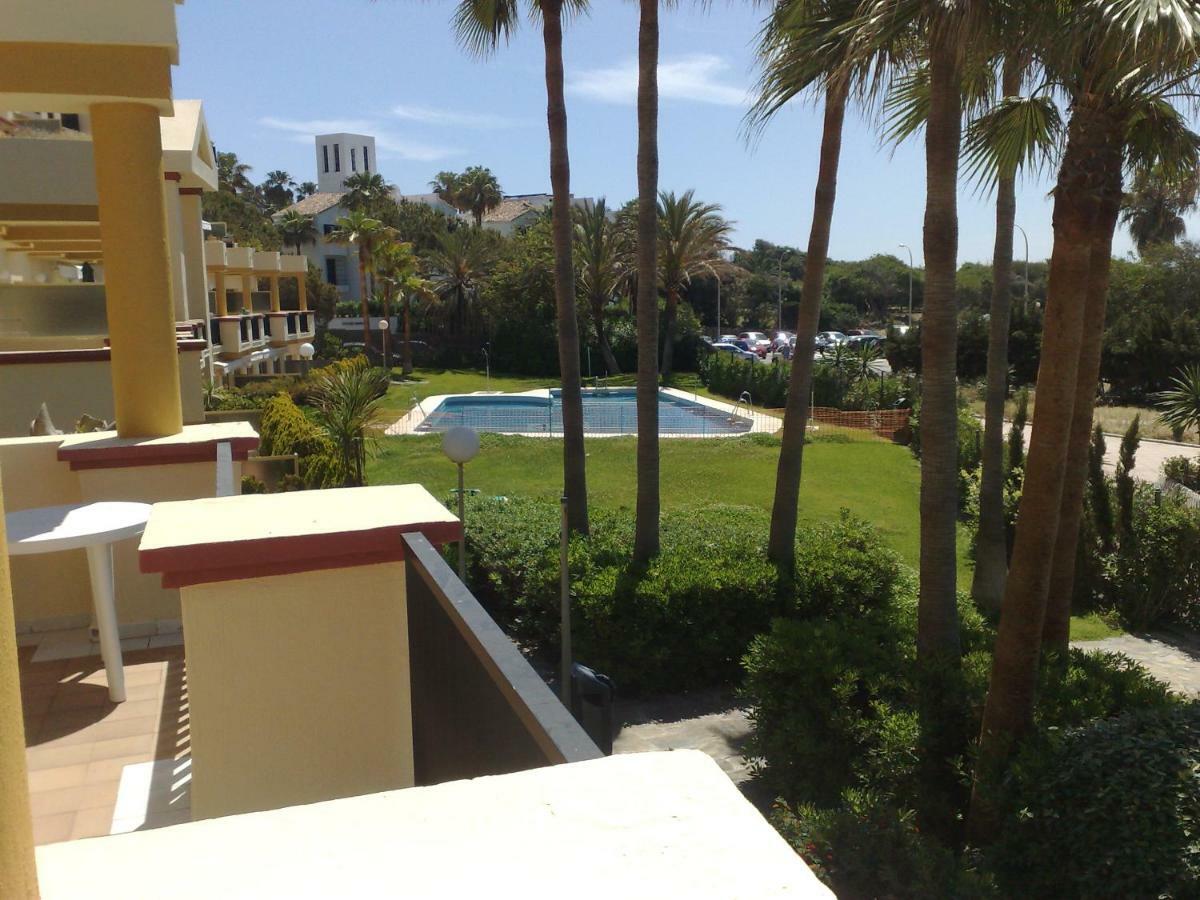 Estudio Con Insuperables Vistas Al Mar: Aparcamiento Marbella