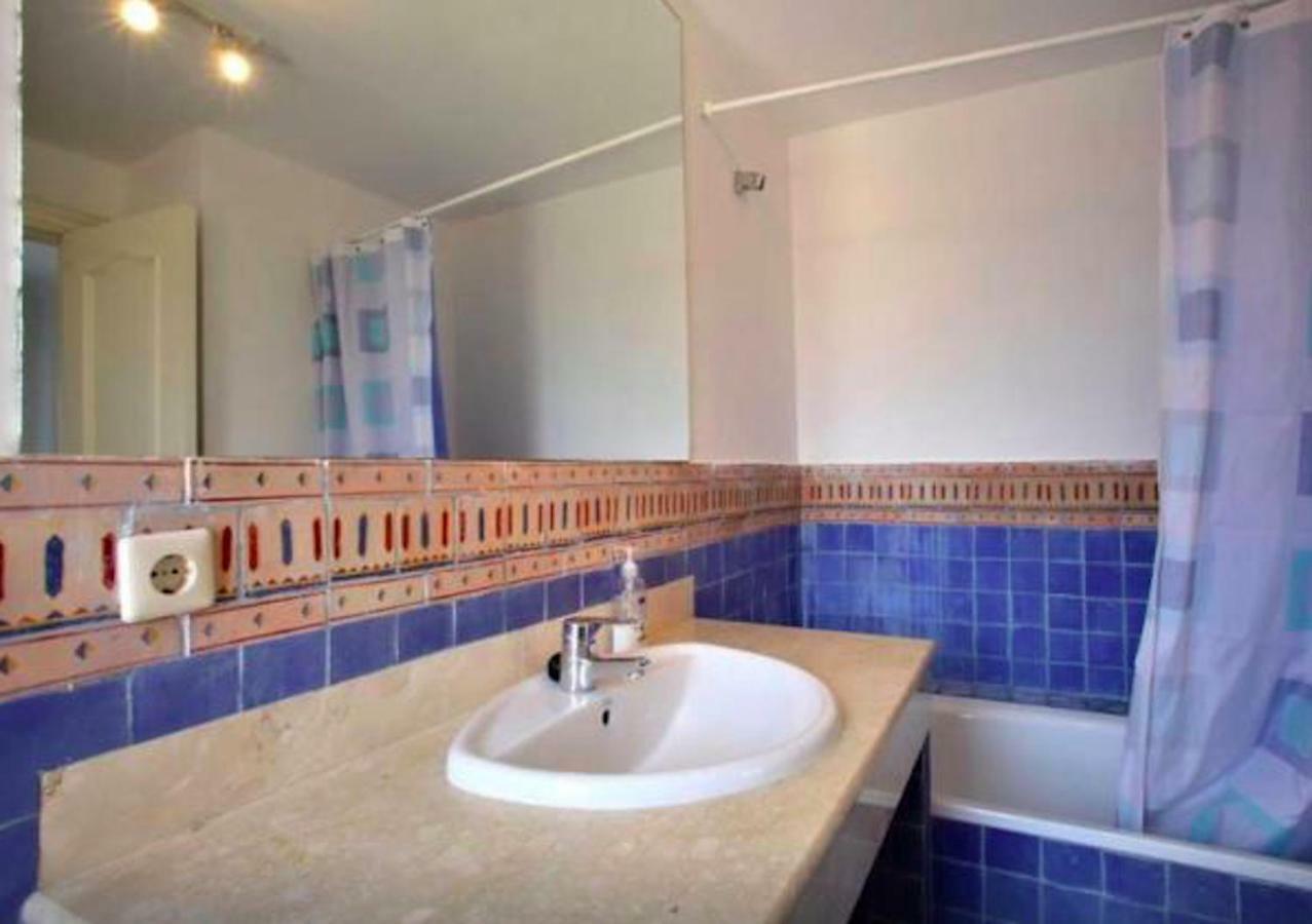 9 La Alzambra-puerto Banus Pousada *