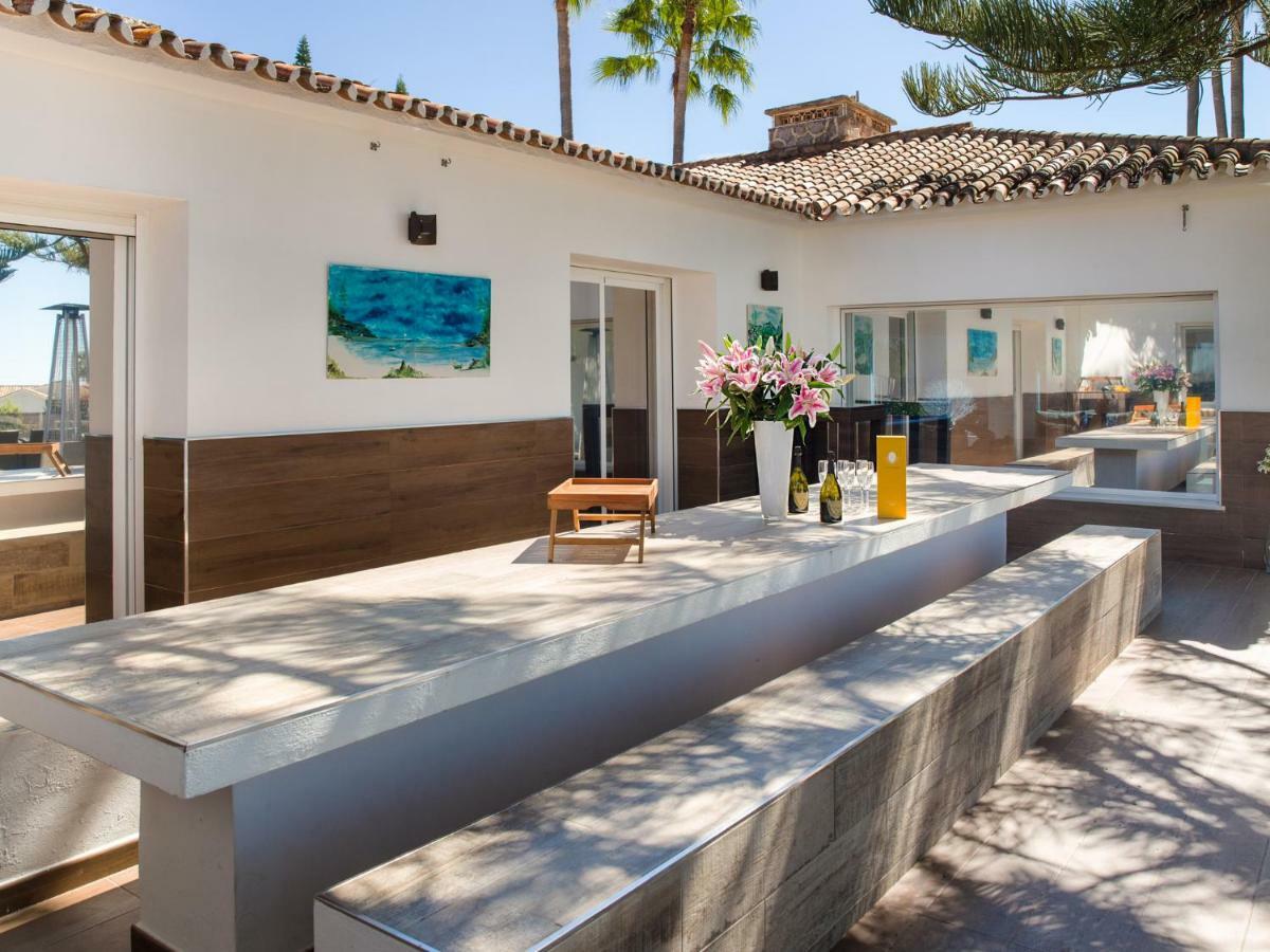 Issabella * Marbella