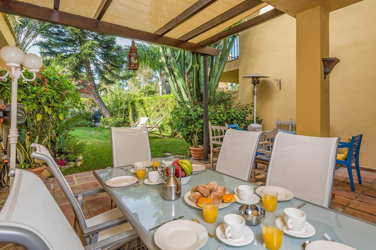 Oleholidays Azalea Playa Junto A Puerto Banus Ferienhaus