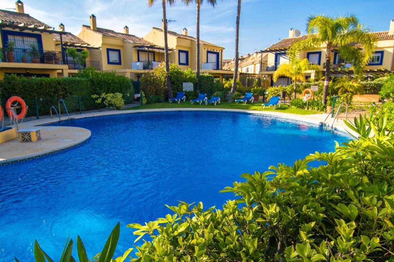 Oleholidays Azalea Playa Junto A Puerto Banus Ferienhaus Marbella