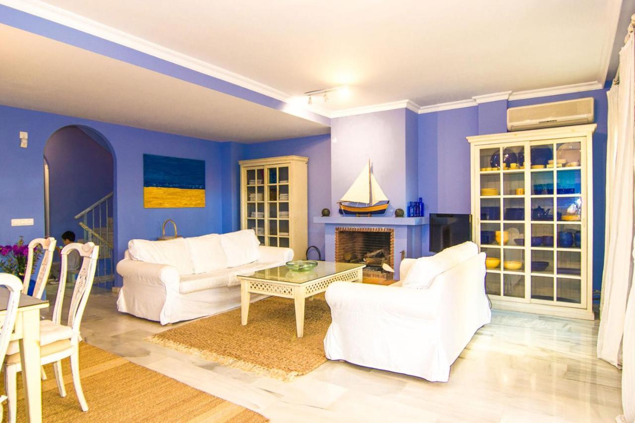 Oleholidays Azalea Playa Junto A Puerto Banus Ferienhaus