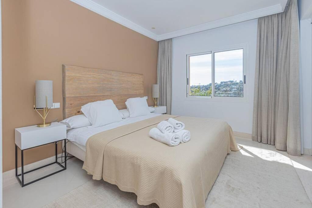 Luxe Del Golf - Brisas *