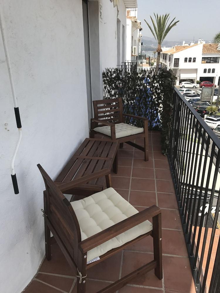 Oleholidays Pb 218 Primera Linea De Mar Puerto Banus Marbella