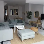 Marbella House Apartamento Duplex