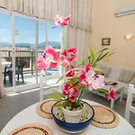 Skol 911A 1 Bedroom Duplex With Sea Views