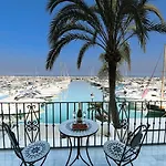 First Line Puerto Banus Harbour, 3 Bedroom Luxury Apartment, Marbella