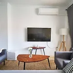 Beautiful Apartment -Direct Access To The Beach