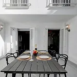 One Bedroom Apartment Walking Distance To Puerto Banus