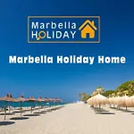 puerto banus beach/alcazaba