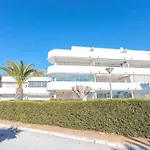 Brigth Apartment/2Bed/2Bath/100M Beach/Sea Views