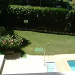Apto. 2 Dorm. Marbella 100M Playa