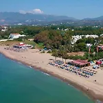 Jardines De Lunamar