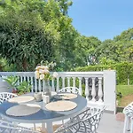 Agrupada Townhouse