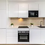 Duplex In Nueva Andalucia, Golfers Paradise