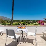 Duplex In Nueva Andalucia, Golfers Paradise