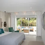 2 Bedroom Luxury Apartment Inside Puente Romano Hotel