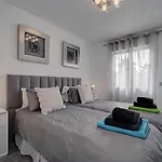 Casa Luna