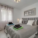 Casa Luna
