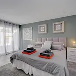 Casa Luna