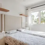 Beautiful Townhouse Beachfront