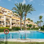 Romana Playa Marbella Vistas Al Mar