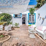 Casa Linda Great Located Beach House In Marbella