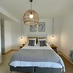 Guadalmina Beach Holidays Suite Apartment,