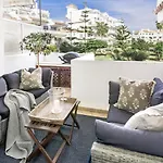 CL-Spectacular 1 Bedroom Apartment