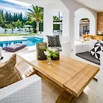 Vm-Lyxury 4 Bedroom Villa With Private Pool